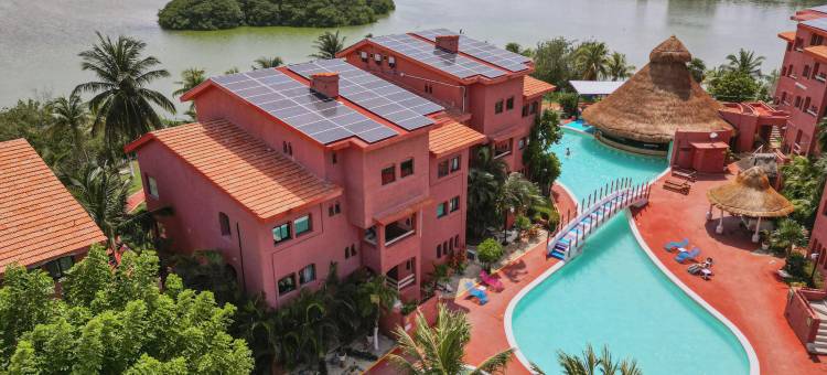 尼罗河坎昆酒店区塞丽娜酒店(Nílu Cancún Zona Hotelera by Selina)图片