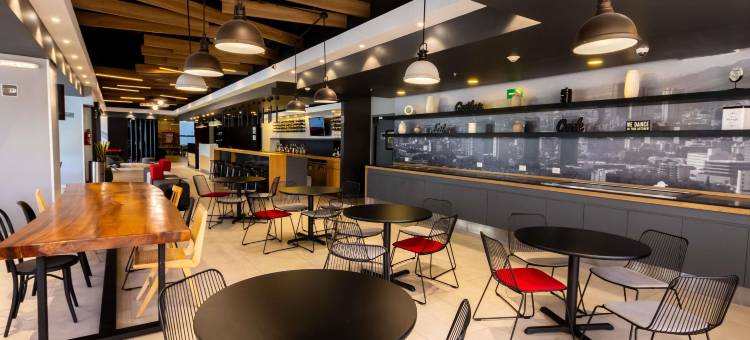 宜必思提华纳河区酒店(Ibis Tijuana Zona Rio)图片