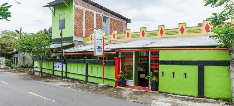 红多兹伊斯兰酒店-近沙璜天堂海滩(RedDoorz Syariah Near Paradiso Beach Sabang)图片