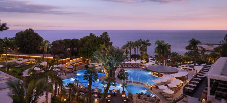 地中海海滩酒店(Mediterranean Beach Hotel)图片