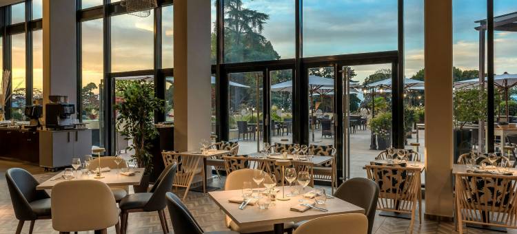 莱昂纳多酒店集团埃维昂莱班酒店(Hotel Évian-les-Bains by Leonardo Hotels)图片