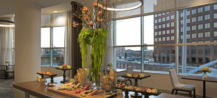 万豪乡村俱乐部酒店(Kansas City Marriott Country Club Plaza)图片