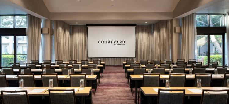 旧金山机场万怡酒店(Courtyard San Francisco Airport)图片