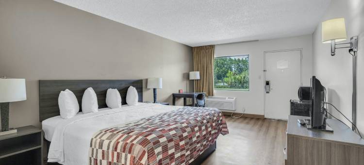 麦克莱伦尼红顶酒店(Red Roof Inn MacClenny)图片