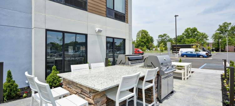 克林伯利南不伦瑞克TownePlace Suites酒店(TownePlace Suites Cranbury South Brunswick)图片
