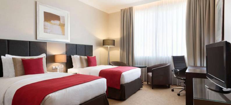 阿布扎比市中心华美达酒店(Ramada by Wyndham Abu Dhabi Downtown)图片