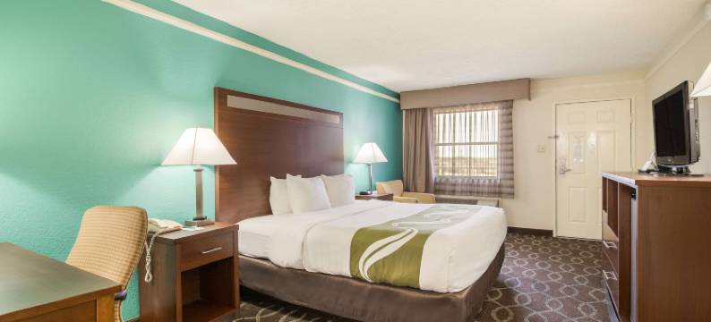 塔尔萨中心凯艺酒店(Quality Inn Tulsa Central)图片