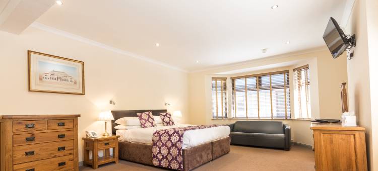因佛内斯康帕斯集团克雷格莫尼酒店(Craigmonie Hotel Inverness by Compass Hospitality)图片