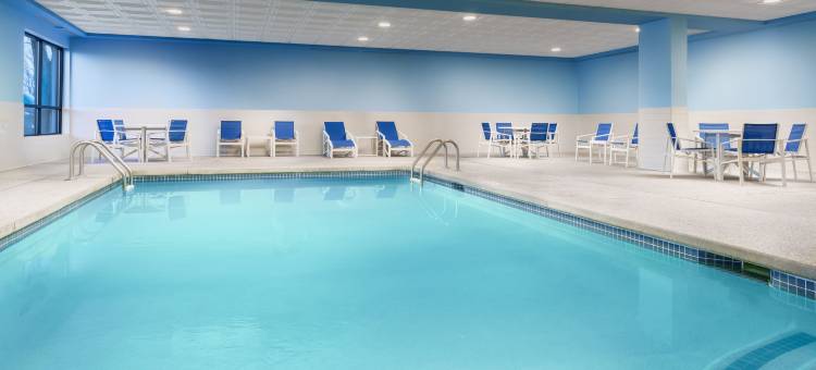 Holiday Inn Express 波士顿布罗克顿(Holiday Inn Express Brockton - Boston)图片