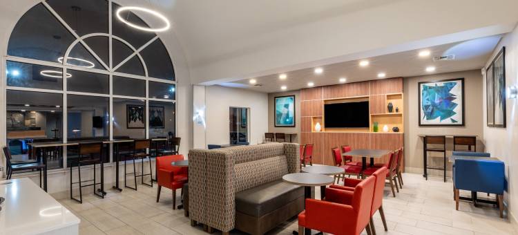 明登智选假日酒店(Holiday Inn Express Minden)图片