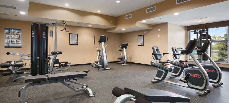 布莱克法尔德-雷德迪尔北麦客达套房酒店(Microtel Inn & Suites by Wyndham Blackfalds Red Deer North)图片