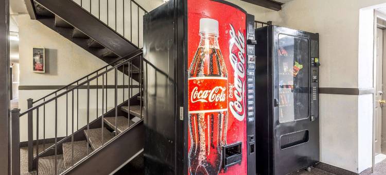 印第安纳波利斯 6 号开放式公寓酒店 - 印第安纳(Studio 6 Indianapolis, IN)图片