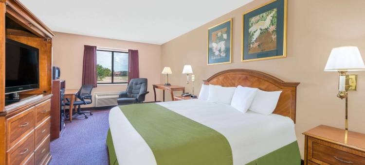 恩尼德温德姆呗盟酒店(Baymont by Wyndham Enid)图片