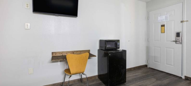 斯托克布里奇美洲贝斯特维佑汽车旅馆(Americas Best Value Inn Stockbridge)图片