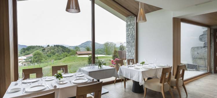 伊里萨里巴沙炯华丽森林小屋酒店(Cabañas Deluxe Basajaun Basoa by IrriSarri Land)图片