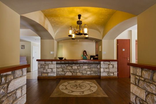 Itilo Traditional HotelHotel Overview