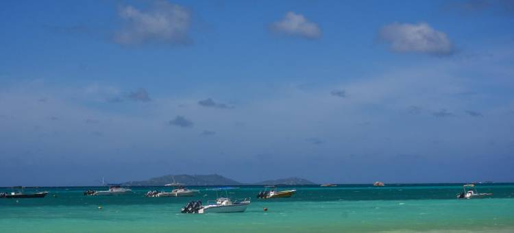 普拉兰岛成功度假村(Berjaya Praslin Resort)图片