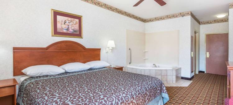 格伦艾伦戴斯酒店(Days Inn by Wyndham Glen Allen/Richmond North)图片