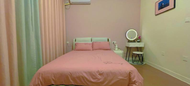 房东颖儿公寓(麒麟巷分店)图片