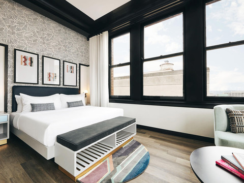 Kinley Cincinnati Downtown, a Tribute Portfolio Hotel