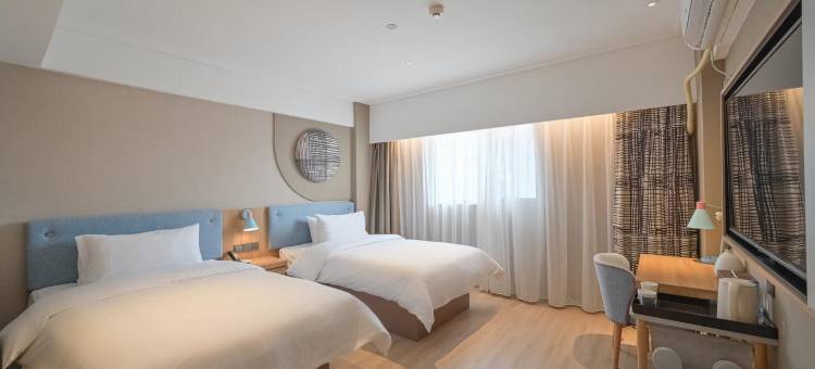 网红桥酒店(崇左沿山路店)图片