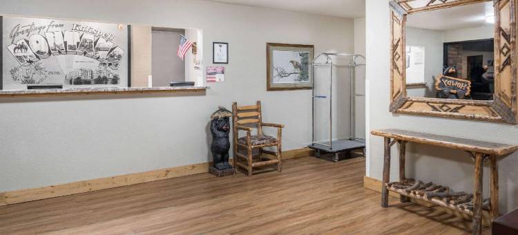 卡利斯佩尔冰川国家公园温德姆速8酒店(Super 8 by Wyndham Kalispell Glacier National Park)图片