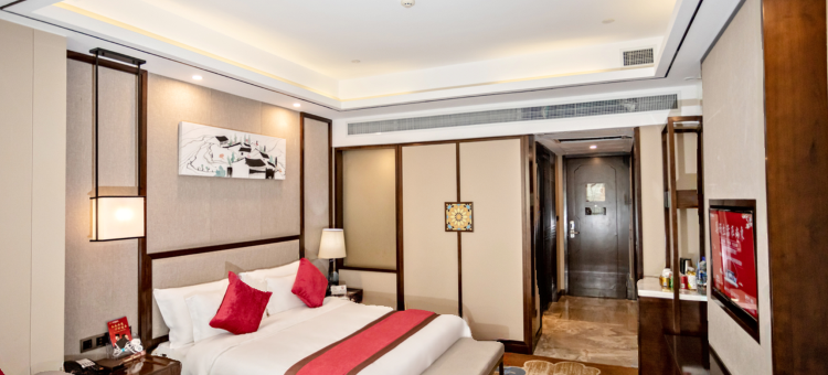 泌阳尚东尊悦国际酒店图片