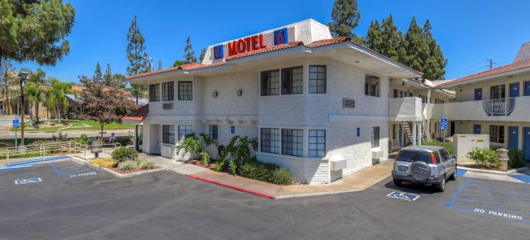 洛杉矶6号汽车旅馆 - 圣迪马斯(Motel 6 San Dimas, CA - Los Angeles)图片