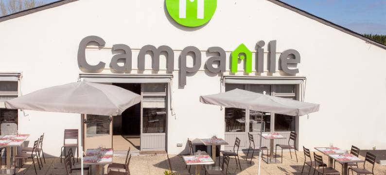 爱罗机场普瓦捷康铂饭店(Campanile NATURE - Poitiers Sud Aéroport)图片