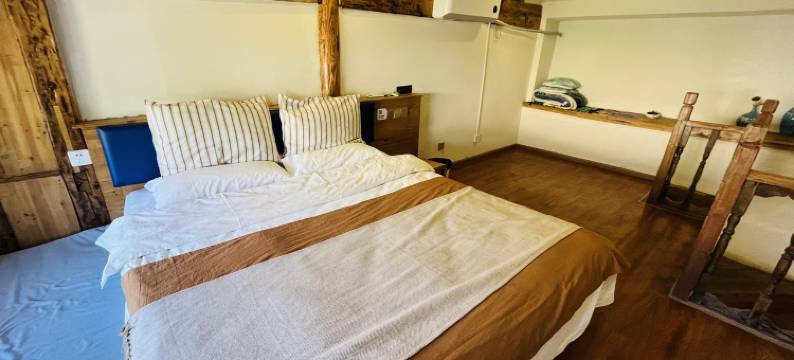 束河宜宿精品民宿(鹿苑路2号分店)图片