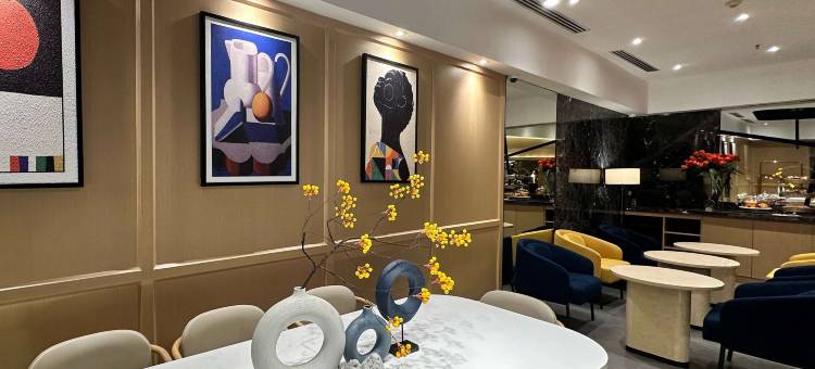 曼谷素坤逸 11 巷温德姆华美达酒店(Ramada by Wyndham Bangkok Sukhumvit 11)图片