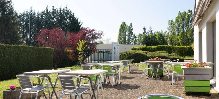 多勒康铂酒店(Campanile Dole)图片