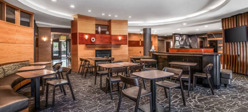 凤凰城格兰岱尔体育娱乐区万豪SpringHill酒店(SpringHill Suites Phoenix Glendale Sports & Entertainment District)图片