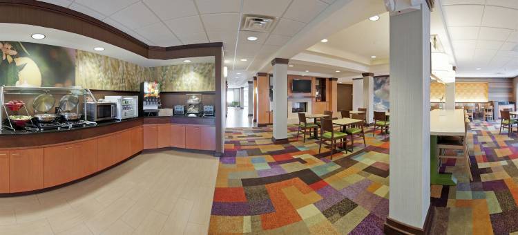 沃纳罗宾斯万枫套房酒店(Fairfield Inn & Suites Warner Robins)图片