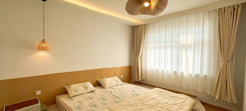 面板老板公寓(中源大道分店)图片