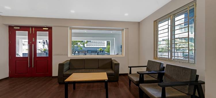 奥马尔索莱帕卡姆乌帕尔酒店(Upar Hotels Thoraipakkam, OMR)图片