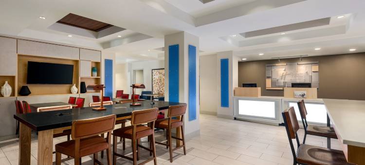 智选假日套房酒店肖尼I - 40(Holiday Inn Express & Suites Shawnee I-40)图片