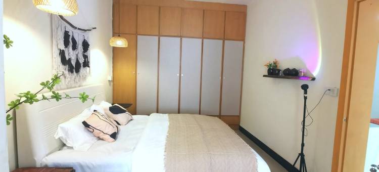 杨佳凝公寓(温泉路分店)图片