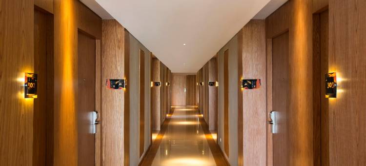 黄星安巴卢莫酒店(Yellow Star Ambarukmo Hotel)图片