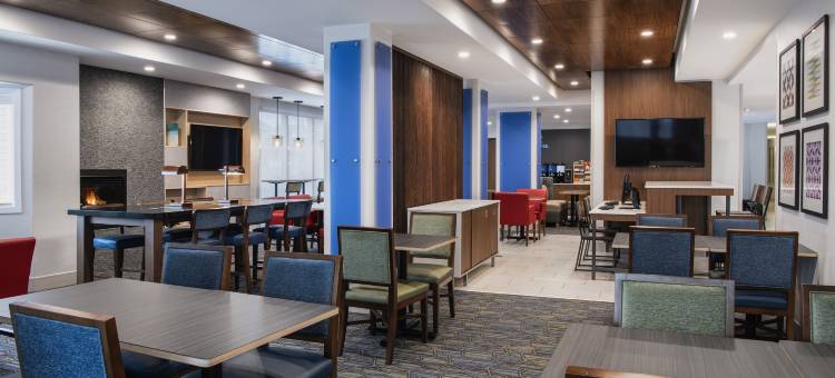 智选假日套房酒店萨斯卡通(Holiday Inn Express & Suites SASKATOON CENTRE by IHG)图片