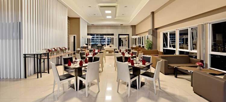 万隆特拉维洛酒店(Travello Hotel Bandung)图片