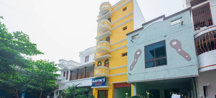 Martine的住宅(FabHotel Martine's Residency - French Colony, 5 Mins from Rock Beach)图片