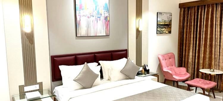 Pushpak Hotel & Convention图片