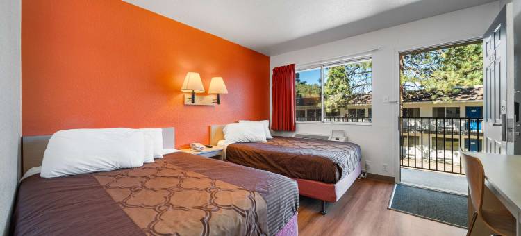 大熊6号汽车旅馆(Motel 6 Big Bear Lake, CA)图片