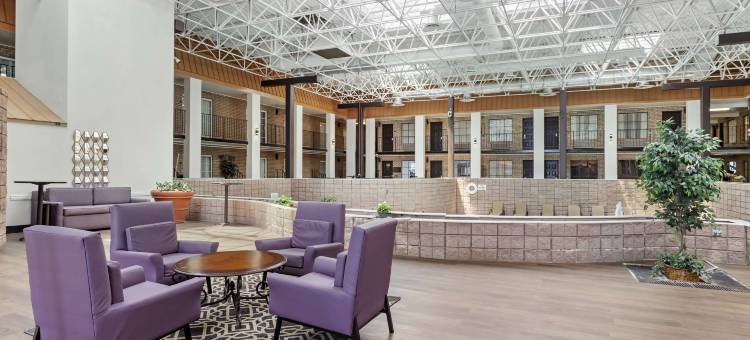 亚历山德里亚贝斯特韦斯特套房酒店及会议中心(Best Western of Alexandria Inn  Suites  Conference Center)图片