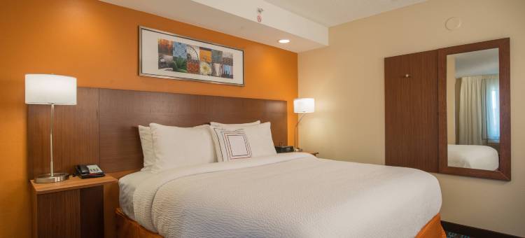 路易斯维尔达拉斯万豪万枫酒店(Fairfield Inn & Suites Dallas Lewisville)图片