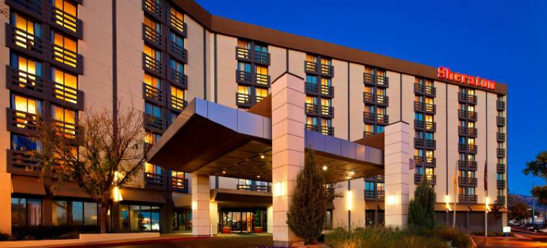 阿尔伯克基上城区喜来登酒店(Sheraton Albuquerque Uptown)图片