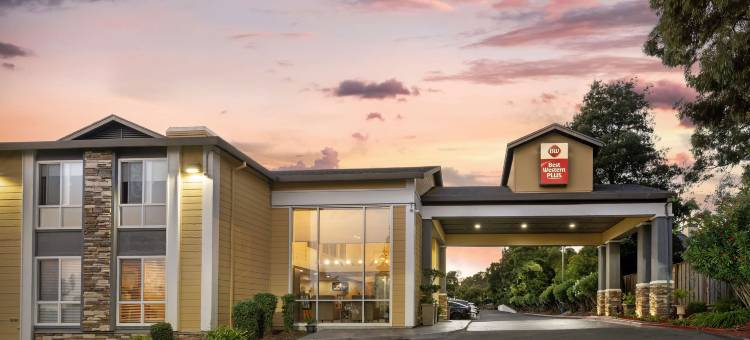 赫利泰治贝斯特韦斯特优质酒店(Best Western Plus Heritage Inn)图片