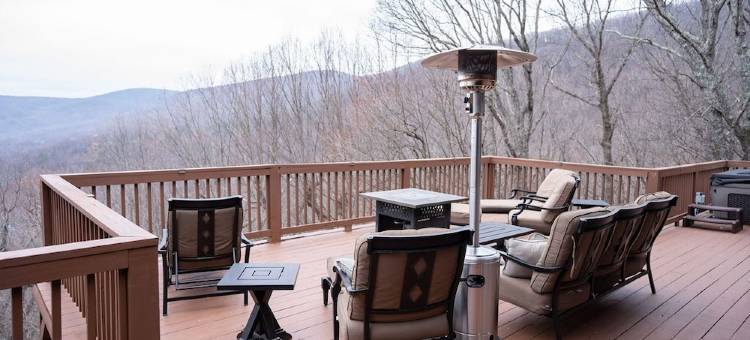 "View on a Whim” 豪华小屋，享绝美景观、影院、热水浴缸、徒步("View on a Whim” Luxury Cabin with Breathtaking Views, Theatre, Hot Tubs, Hiking)图片