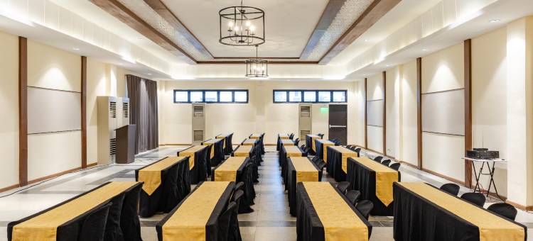 伊洛伊洛索托格兰德酒店(Sotogrande Iloilo Hotel)图片